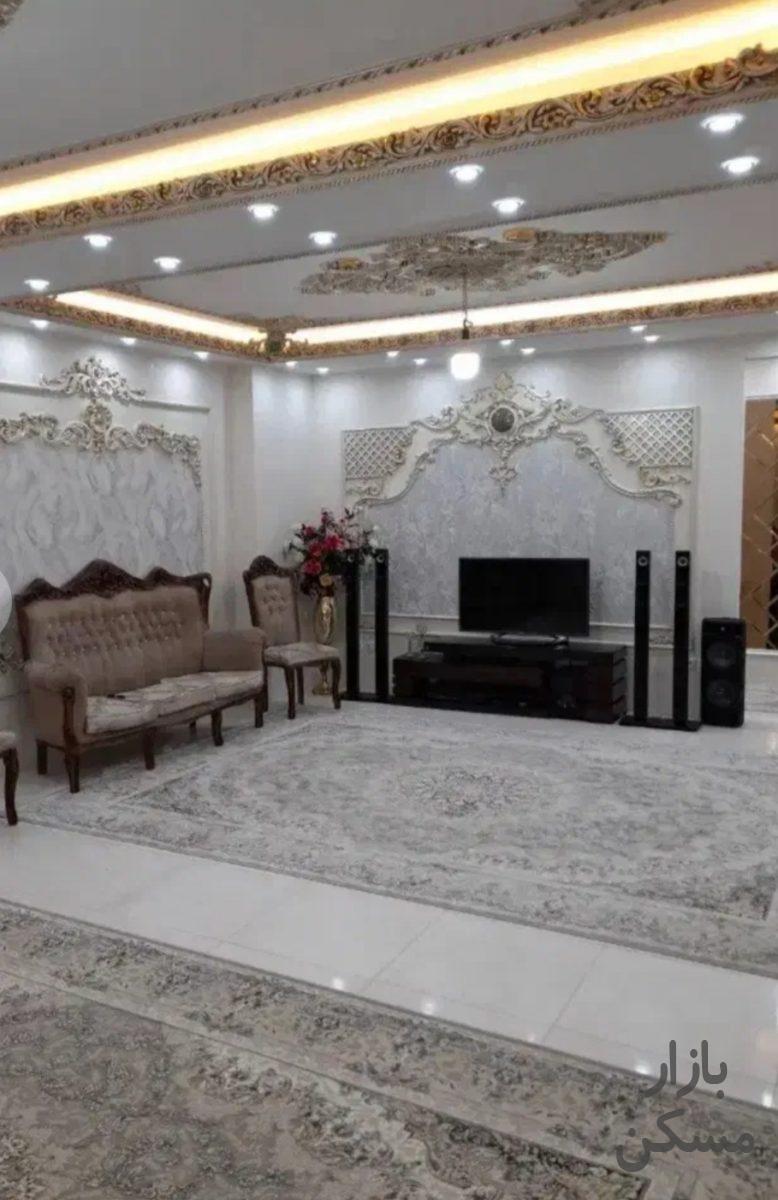 واحد لاکچری/مالک اشتر