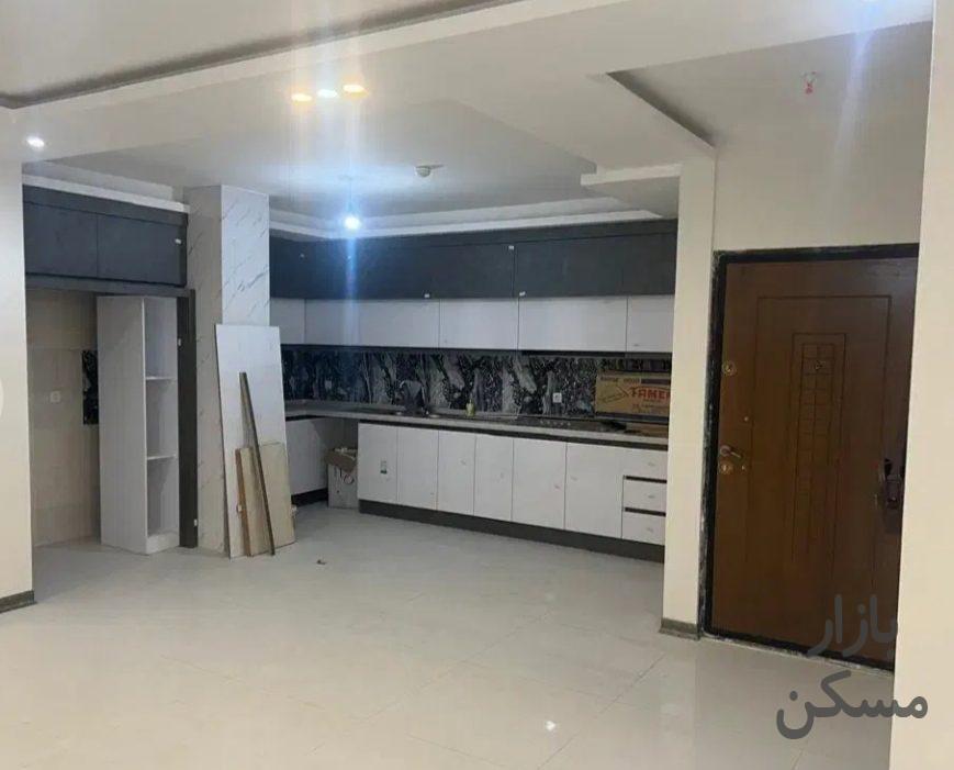 آپارتمان ۱۱۶ متری خیابان آزادی