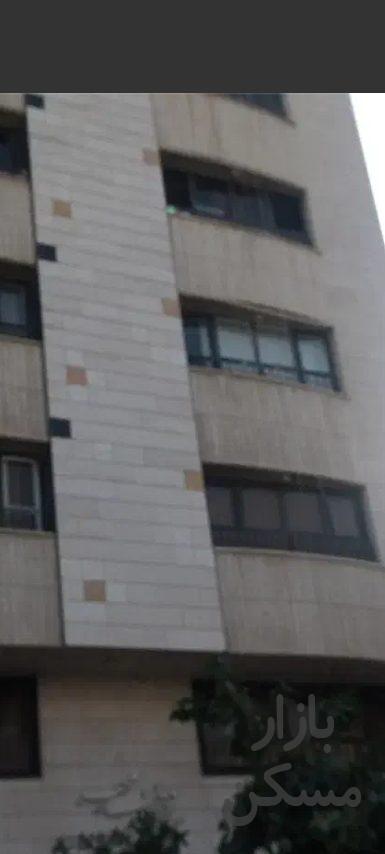 آپارتمان دوخوابه ملاصدرا حکیمی غربی بر خیابان اصلی