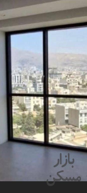 جردن*ولیعصر / 97 متر 2 خواب / کلید نخورده