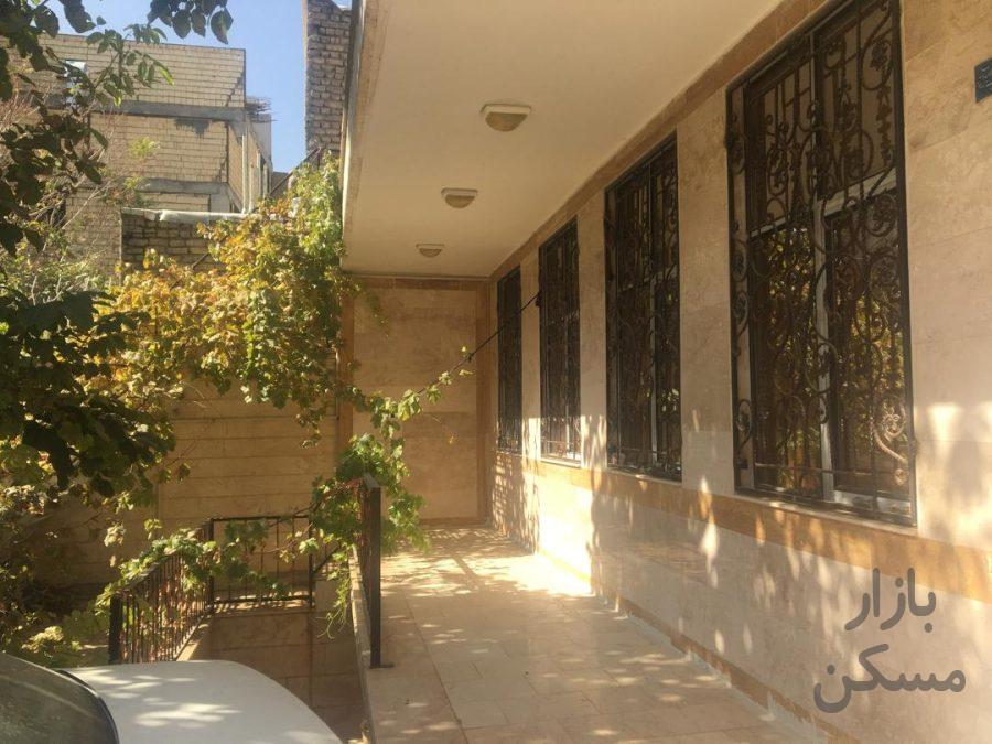 خانه ای آرام و دنج در اصفهان-گلپایگان