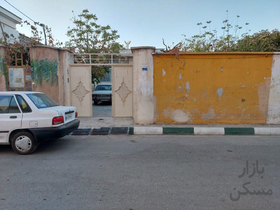 فروش کلنگی مسکونی 430 متر سند تکبرگ